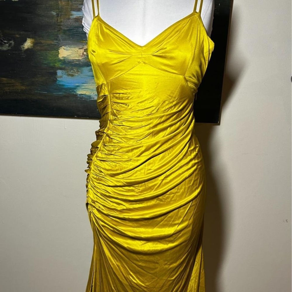 Bebe chartreuse satin ruched midi dress viscose green yellow summer wedding